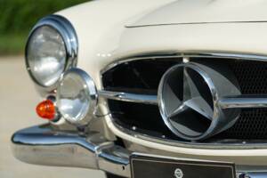 Image 29/50 of Mercedes-Benz 190 SL (1959)