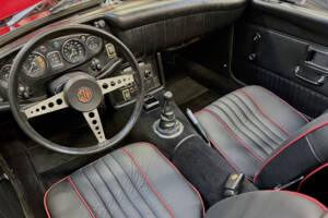 Bild 17/64 von MG MGB (1970)