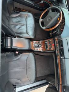Bild 15/37 von Mercedes-Benz S 320 (1994)