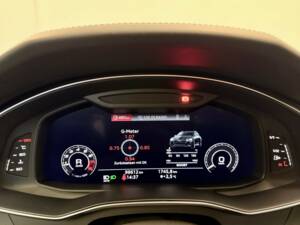 Image 23/28 de Audi RS6 Avant (2019)