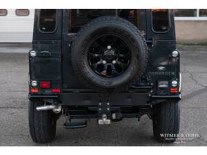 Bild 16/23 von Land Rover Defender 90 (1996)
