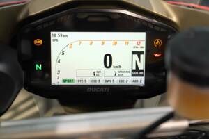 Bild 8/30 von Ducati DUMMY (2017)