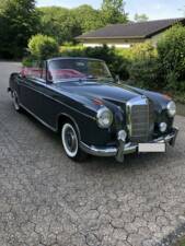 Bild 44/73 von Mercedes-Benz 220 S Cabriolet (1957)