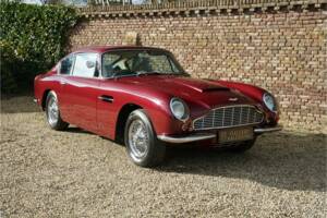 Bild 34/50 von Aston Martin DB 6 Vantage (1966)