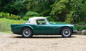 Image 2/20 of Daimler SP 250 (1962)