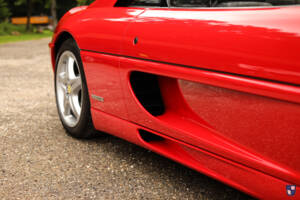 Immagine 61/76 di Ferrari F 355 F1 GTS (1997)