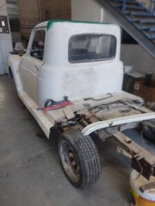 Image 65/91 of Renault R 4 F6 (1988)