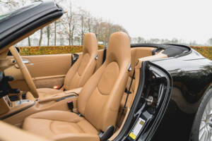 Bild 43/96 von Porsche 911 Carrera 4 (2006)