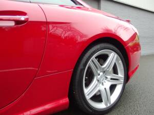 Image 30/99 of Mercedes-Benz SL 63 AMG (2012)