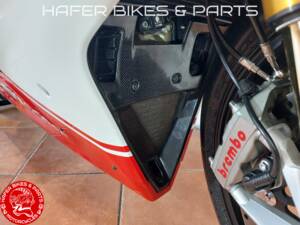 Bild 25/56 von Ducati 1098 R (2009)