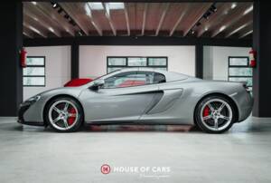 Immagine 10/25 di McLaren 650S Spider (2015)