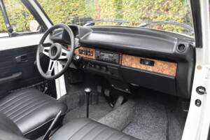 Bild 36/49 von Volkswagen Super Beetle (1979)