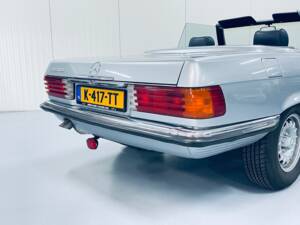 Imagen 5/24 de Mercedes-Benz 380 SL (1982)