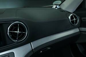 Bild 24/50 von Mercedes-Benz SL 500 (2015)