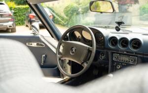 Afbeelding 27/42 van Mercedes-Benz 280 SL (1977)
