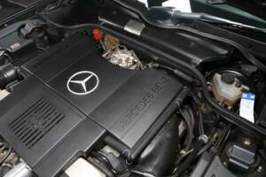 Bild 45/50 von Mercedes-Benz 500 SL (1991)