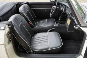 Bild 38/50 von MG MGB (1966)