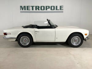 Immagine 3/23 di Triumph TR 6 PI (1974)