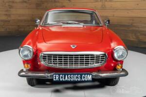 Image 17/19 of Volvo 1800 S (1967)