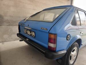 Immagine 3/6 di Opel Kadett 1,2 LS (1982)