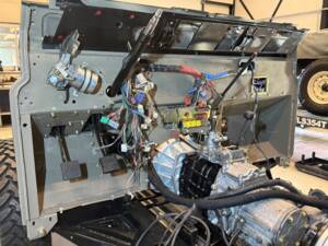 Bild 37/44 von Land Rover Defender 90 Td5 (1999)