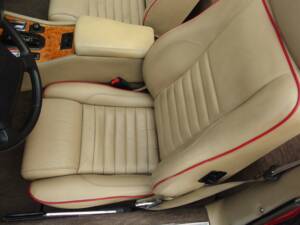 Image 43/99 de Jaguar XJS 5.3 V12 (1990)