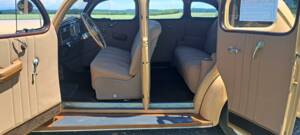 Bild 15/22 von Chrysler Royal Sedan (1938)