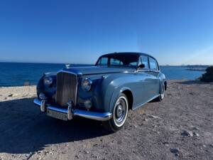 Image 23/46 of Bentley S 2 (1961)
