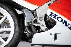 Immagine 23/48 di Honda VFR 750R RC 30 (1988)