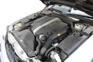 Image 50/50 of Mercedes-Benz SL 320 (2001)