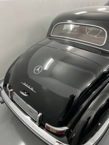 Imagen 2/12 de Mercedes-Benz 300 S (1953)
