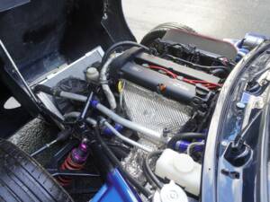 Image 14/18 of Ginetta G40 (2014)