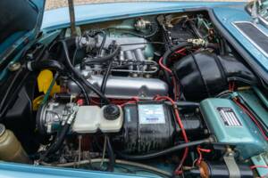 Image 4/50 of Volvo 1800 ES (1972)