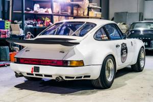 Image 2/46 de Porsche 911 RSR 3.0 (1976)