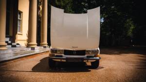 Image 29/33 of Peugeot 504 Coupé (1979)