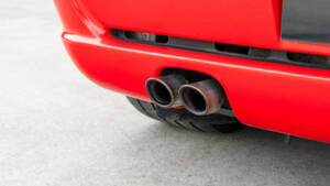 Image 33/83 of Ferrari F 355 Berlinetta (1996)