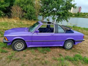 Image 6/8 de BMW 323i Baur TC (1976)