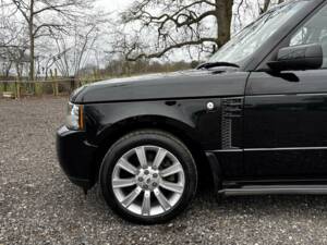 Immagine 14/50 di Land Rover Range Rover 5.0 HSE (2012)