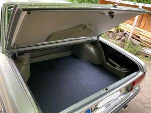 Bild 13/22 von BMW 3,0 S (1972)