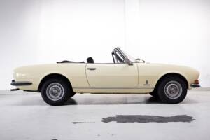 Imagen 3/28 de Peugeot 504 V6 Convertible (1975)