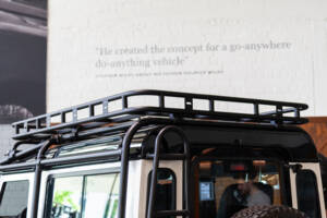 Immagine 28/30 di Land Rover Defender 90 Works V8 (2012)