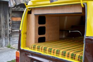Image 7/18 of Volkswagen T2b panel van (1978)