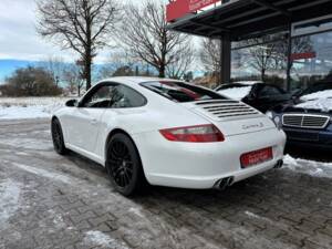 Bild 5/20 von Porsche 911 Carrera S (2004)