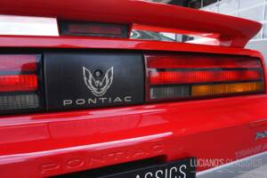 Bild 31/66 von Pontiac Firebird TransAm (1989)