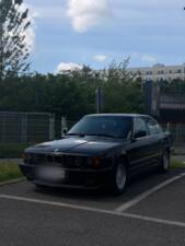 Bild 2/5 von BMW 525i (1991)