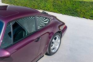 Image 7/46 of Porsche 911 Carrera 4 (1992)