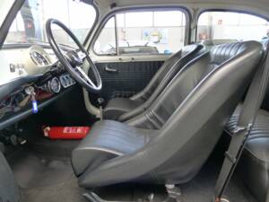 Image 21/29 of SEAT 600 D (1972)