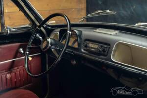 Imagen 9/19 de Renault Dauphine Export (1965)