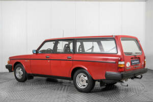 Image 6/50 of Volvo 240 (1983)