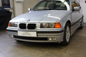Image 7/31 of BMW 323ti Compact (1998)